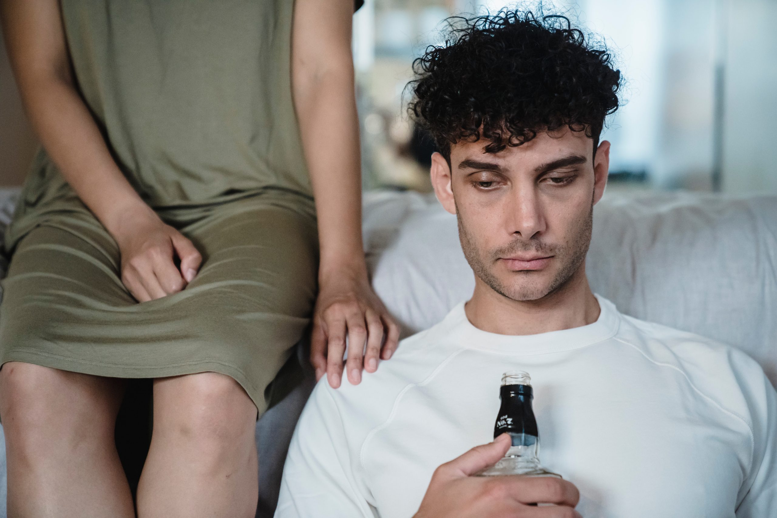 Love and the Bottle: Can Your Relationship Survive Alcoholism? | Orlando  Recovery Center